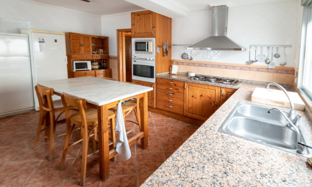 Resale - Villa - Guardamar del Segura - Guardamar Playa