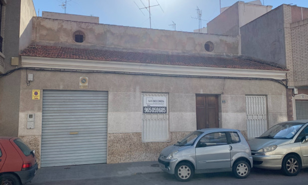 Resale - Plot / Land - Guardamar del Segura - Guardamar pueblo