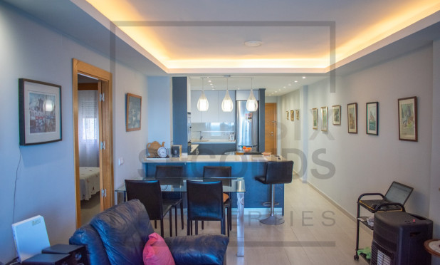 Resale - Apartment / flat - Torrevieja - Playa del Cura