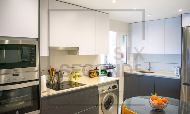 Resale - Apartment / flat - Torrevieja - Playa del Cura