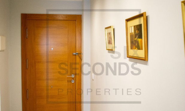 Resale - Apartment / flat - Torrevieja - Playa del Cura