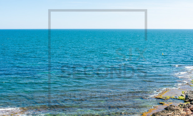 Resale - Apartment / flat - Torrevieja - Playa del Cura