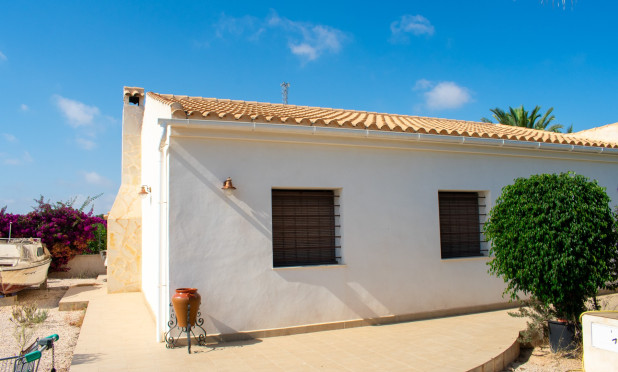 Resale - Villa - Guardamar del Segura - El Raso