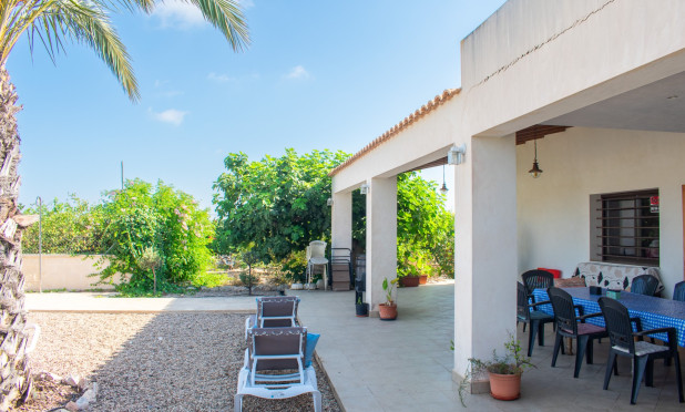 Resale - Villa - Guardamar del Segura - El Raso