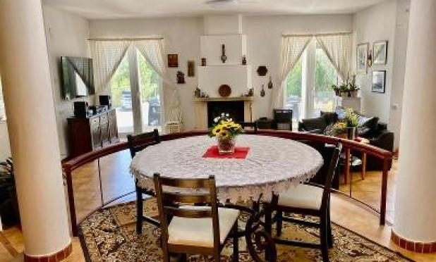 Resale - Villa - Altea - Marina Baja