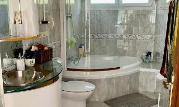 Resale - Villa - Altea - Marina Baja
