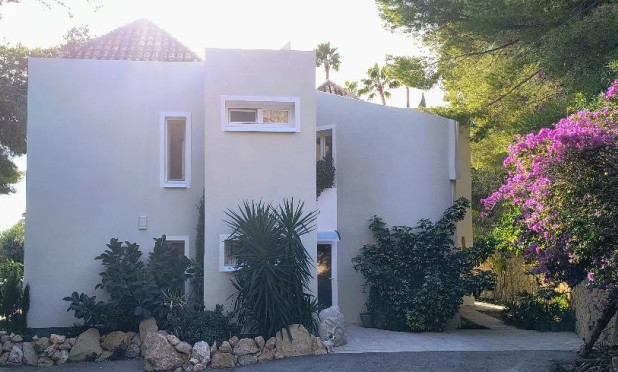 Resale - Villa - Altea - Marina Baja