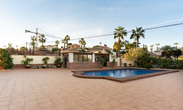 Resale - Semi-detached villa - Torrevieja - Los Balcones