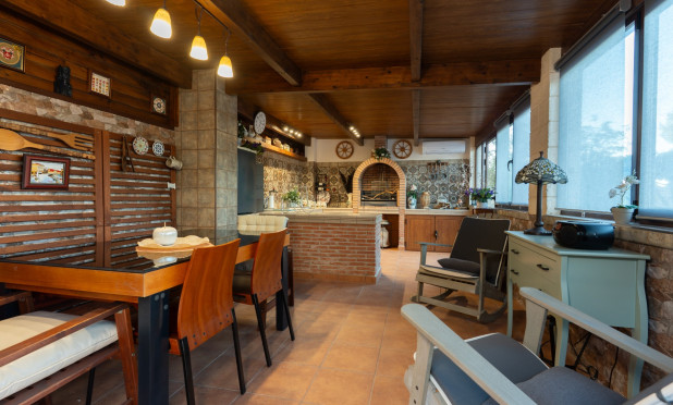 Resale - Semi-detached villa - Torrevieja - Los Balcones