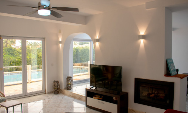 Resale - Villa - Cartagena - La Manga del Mar Menor