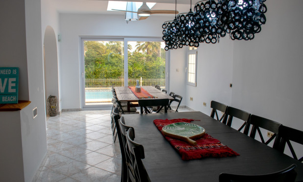 Resale - Villa - Cartagena - La Manga del Mar Menor