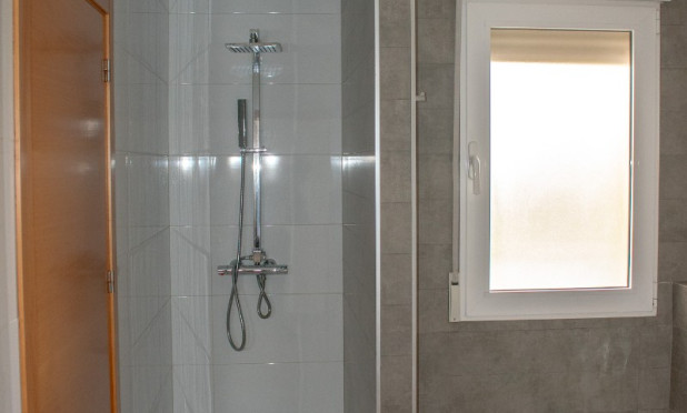 Resale - Villa - Cartagena - La Manga del Mar Menor