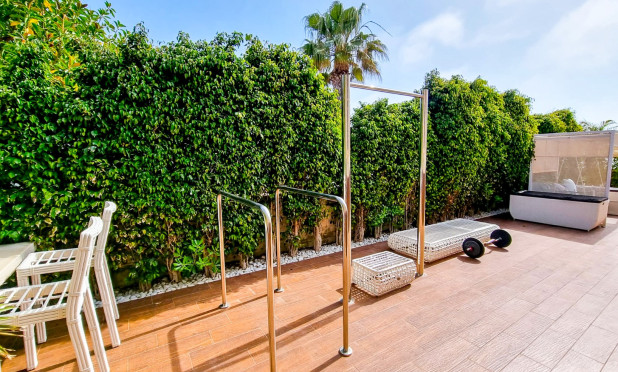 Resale - Villa - Torrevieja - La Mata