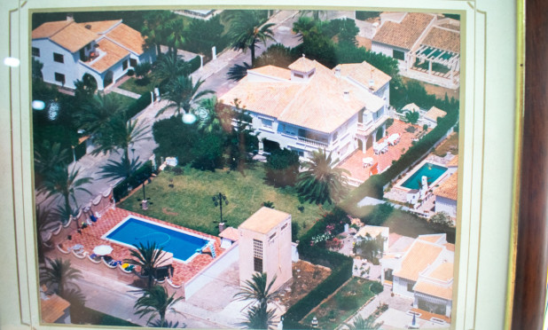 Resale - Villa - Orihuela Costa - MUY CERCA DE LA PLAYA