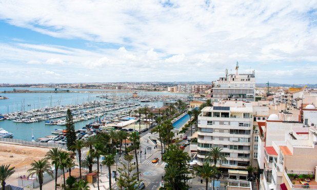 Odsprzedaż - Mieszkanie w bloku - Torrevieja - torrevieja