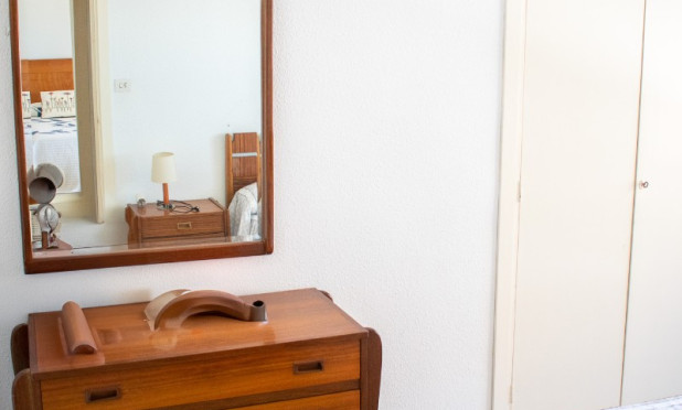 Resale - Apartment / flat - Torrevieja - Playa del Cura