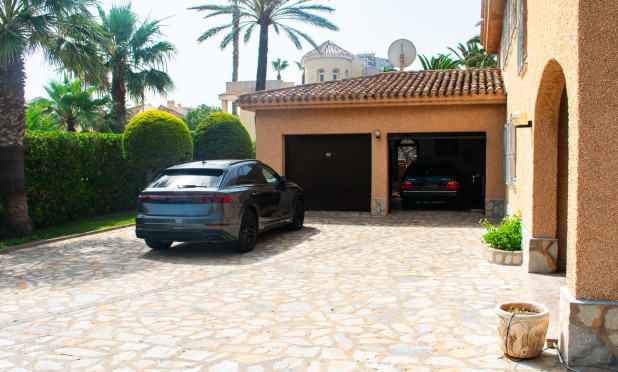 Resale - Villa - Cartagena - La Manga del Mar Menor