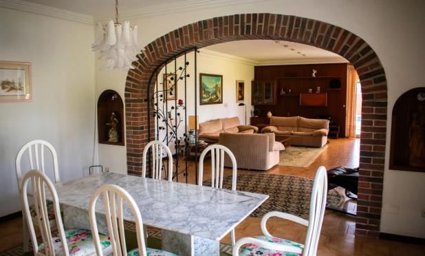 Resale - Villa - Cartagena - La Manga del Mar Menor