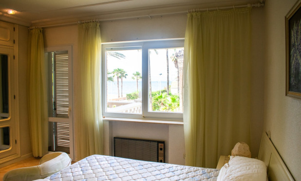 Resale - Villa - Cartagena - La Manga del Mar Menor