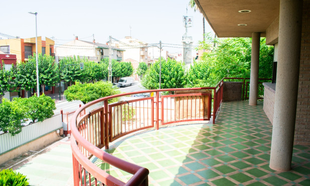Resale - Villa - Llano de brujas