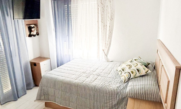 Resale - Townhouse - Torrevieja - Centro