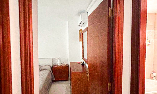 Resale - Townhouse - Torrevieja - Centro