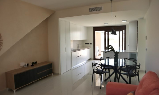 Lange Termijn Verhuur - Appartement / flat - Torrevieja - Los balcones