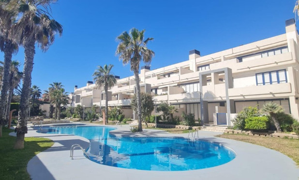 Resale - Apartment / flat - Torrevieja - La Mata