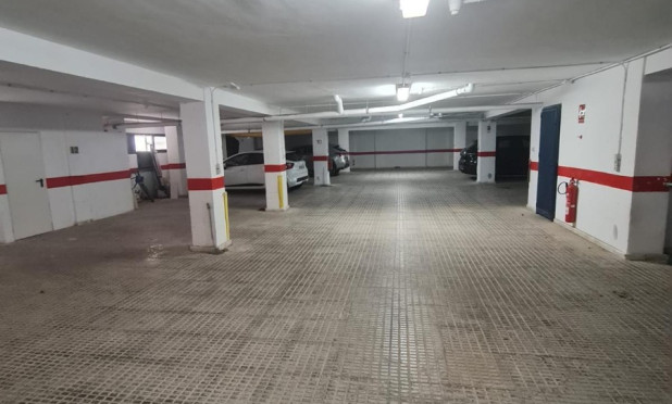 Resale - Apartment / flat - Torrevieja - La Mata