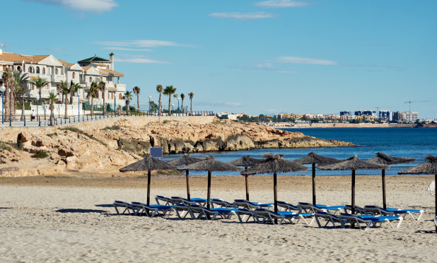 Resale - Apartment / flat - Orihuela Costa - Los Dolses