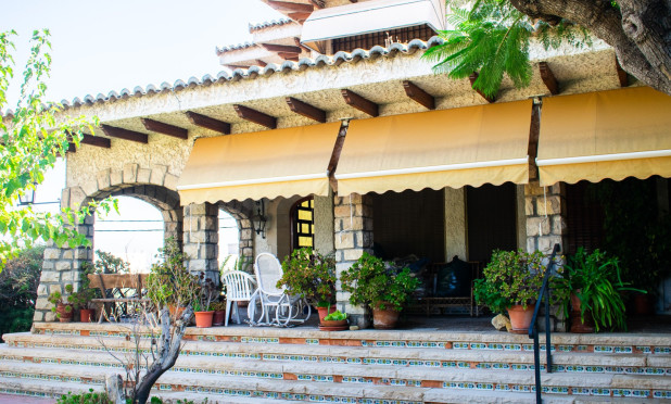 Resale - Villa - Alicante - Albufereta