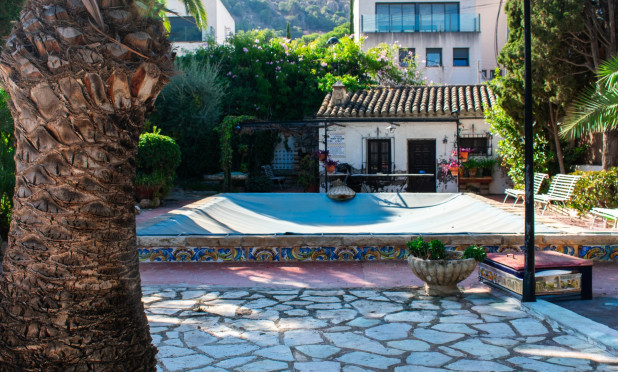 Resale - Villa - Alicante - Albufereta
