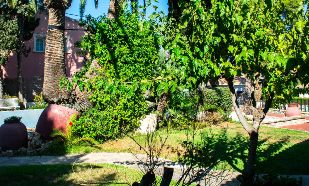 Resale - Villa - Alicante - Albufereta