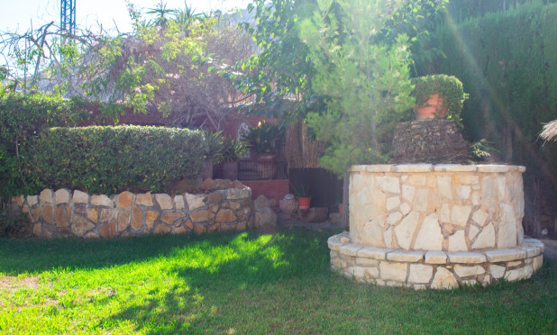 Resale - Villa - Alicante - Albufereta