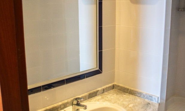 Resale - Apartment / flat - Torrevieja - Playa de los Locos
