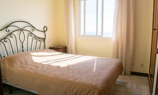 Resale - Apartment / flat - Torrevieja - Playa de los Locos