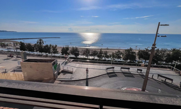 Resale - Apartment / flat - Alicante - Centro