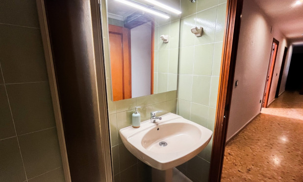 Resale - Apartment / flat - Alicante - Centro