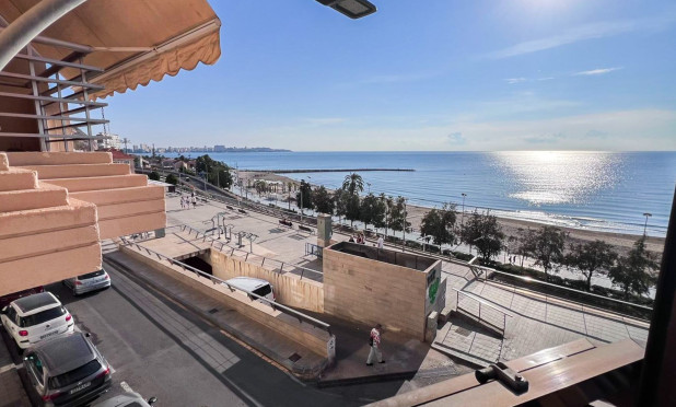Resale - Apartment / flat - Alicante - Centro