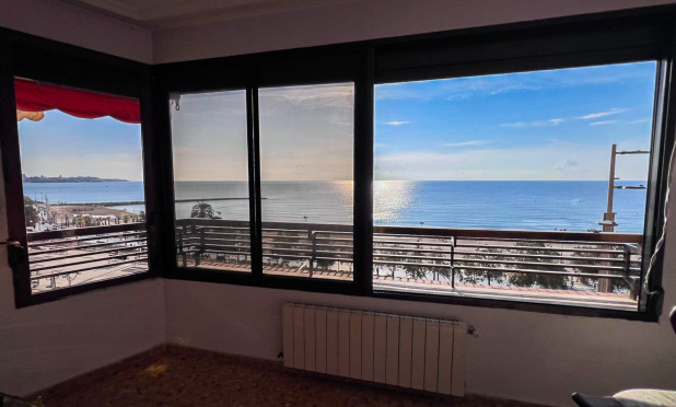 Resale - Apartment / flat - Alicante - Centro