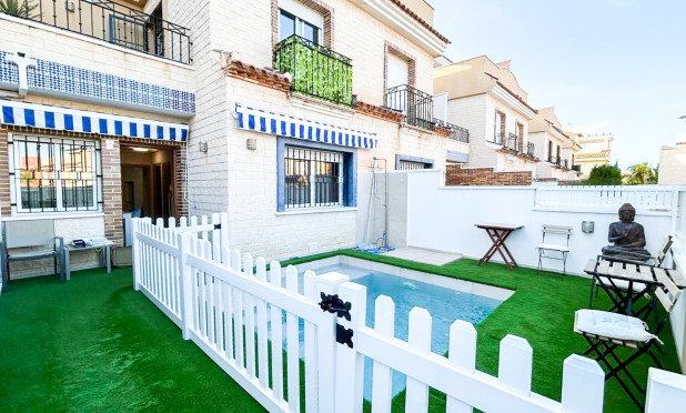 Resale - Adosado - Pilar de la Horadada - Torre De La Horadada