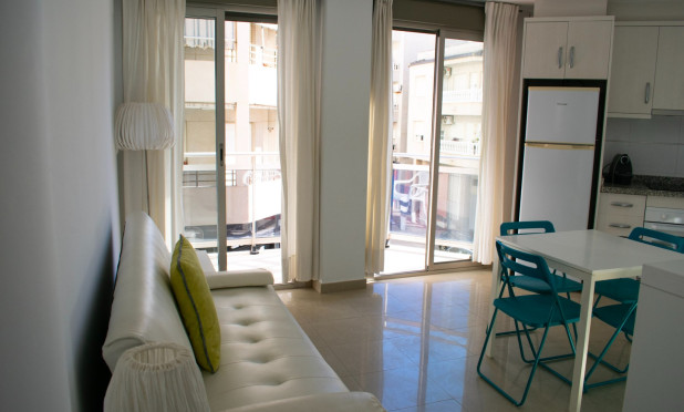 Resale - Apartment / flat - Guardamar del Segura - Pueblo