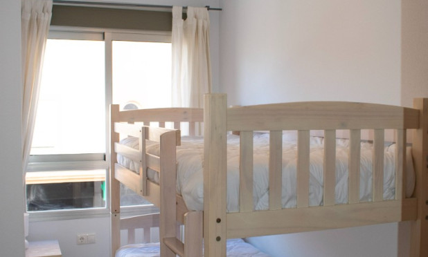 Resale - Apartment / flat - Guardamar del Segura - Pueblo
