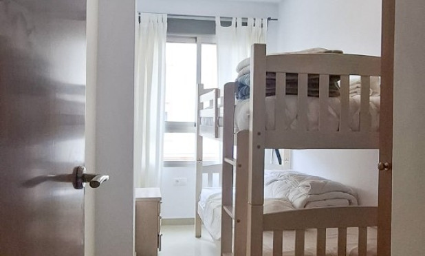 Resale - Apartment / flat - Guardamar del Segura - Pueblo