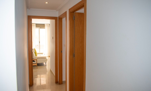 Resale - Apartment / flat - Guardamar del Segura - Pueblo