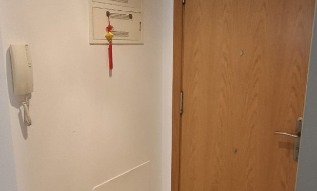 Resale - Apartment / flat - Guardamar del Segura - Pueblo