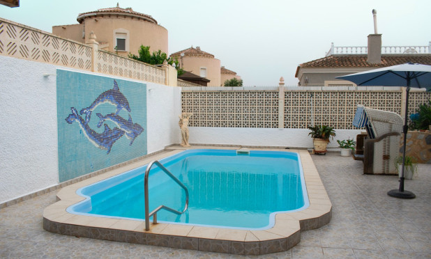 Herverkoop - Villa - Torrevieja