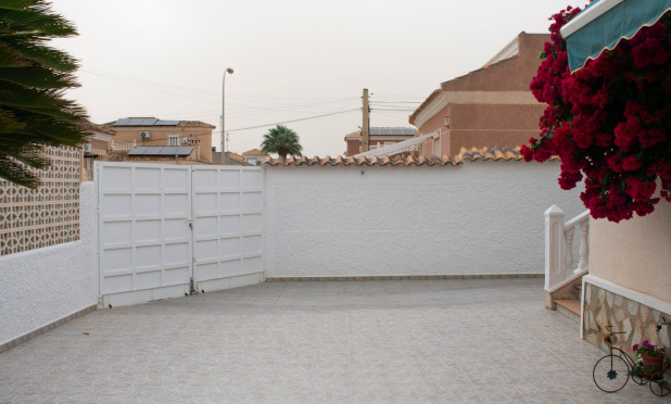 Herverkoop - Villa - Torrevieja