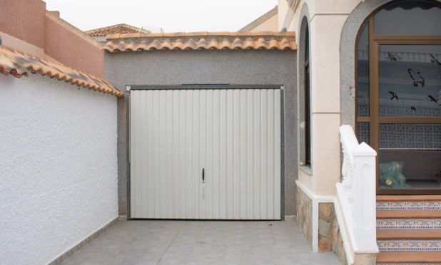 Herverkoop - Villa - Torrevieja