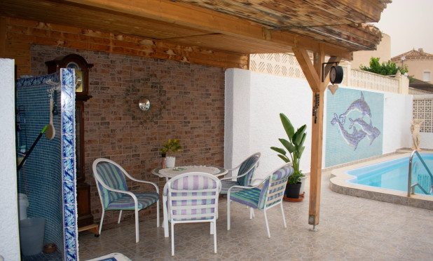 Herverkoop - Villa - Torrevieja